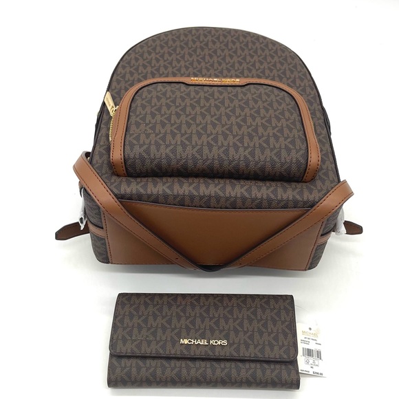 Michael Kors Medium Jaycee Backpack & Trifold Wallet - Picture 4 of 12